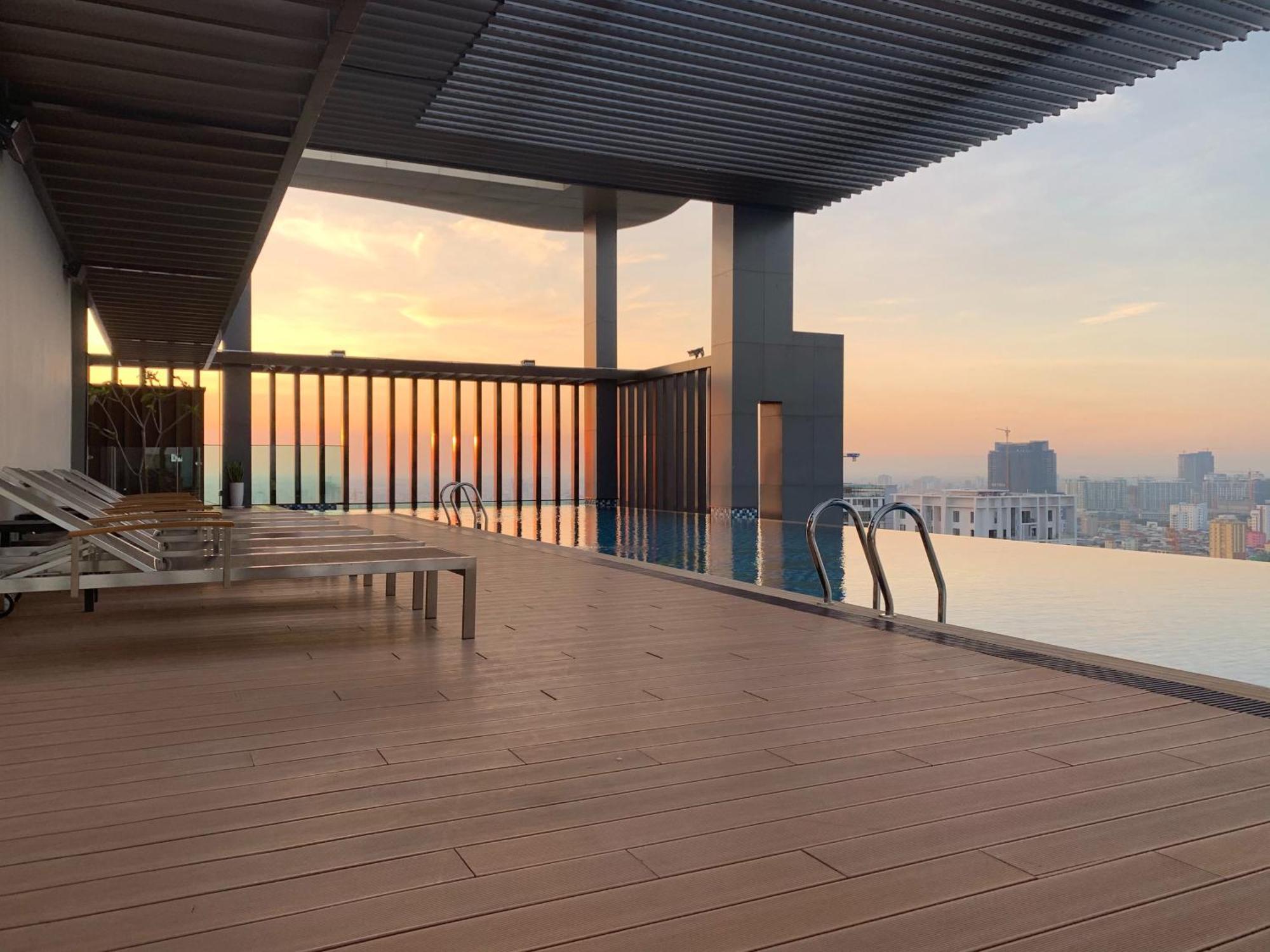 The View Serviced Residence 豪景日式酒店公寓 Phnom Penh Exterior foto